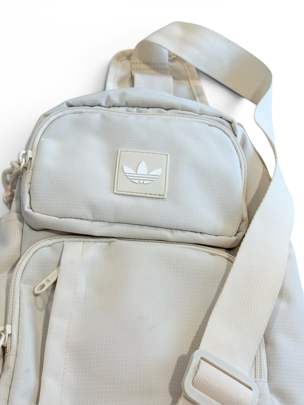 adidas Originals Utility 4 Sling Bag in the "Wonder White" colorway - Picture 2 of 11